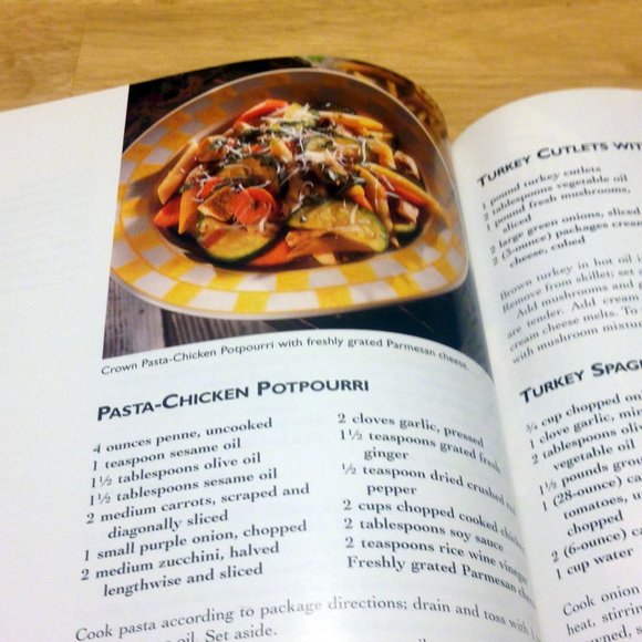 Southern Living Best of One-Dish Meals - Picture 6 of 10